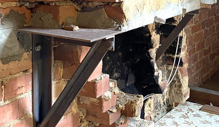 Chimney-breast-removal